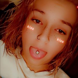 Meet your Posher, Mercedes